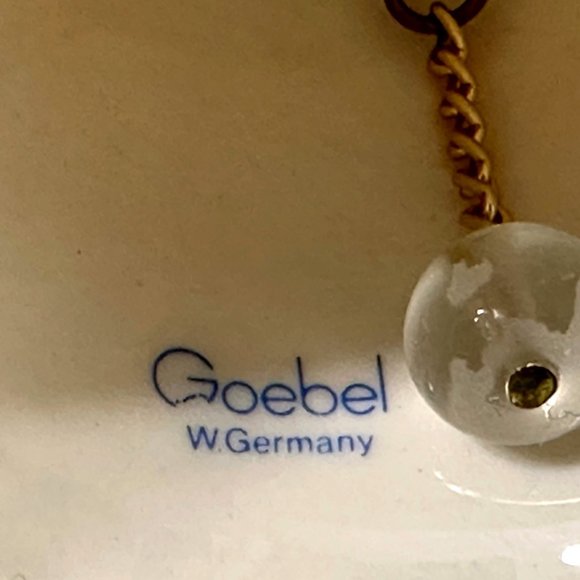 Goebel1984 Annual Xmas Bell Ornament Christmas Tree - W. Germany - Picture 5 of 5